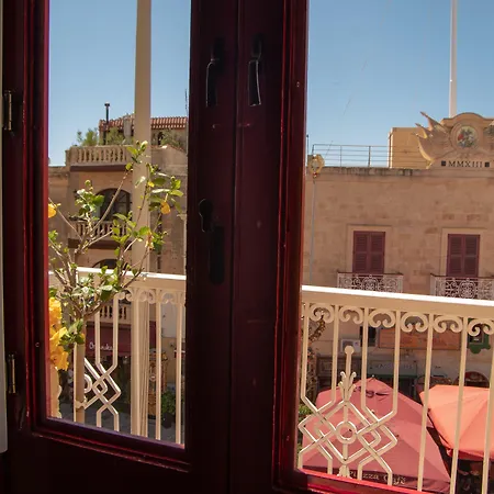 39 St. George 4* Victoria