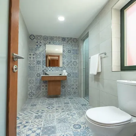 39 St. George 4* Victoria