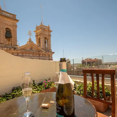 39 St. George 4* ויקטוריה