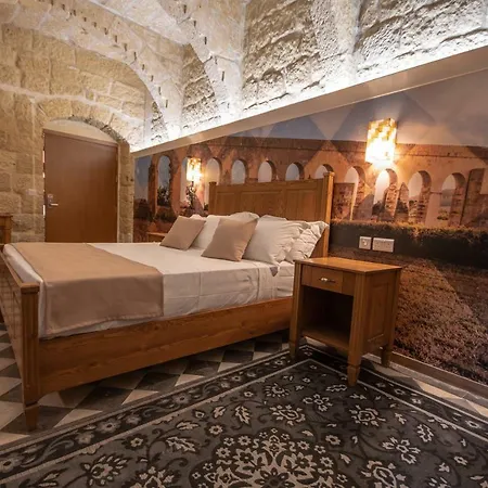 לינה וארוחת בוקר 39 St. George