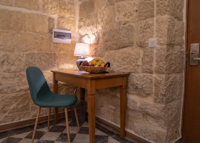 39 St. George Victoria